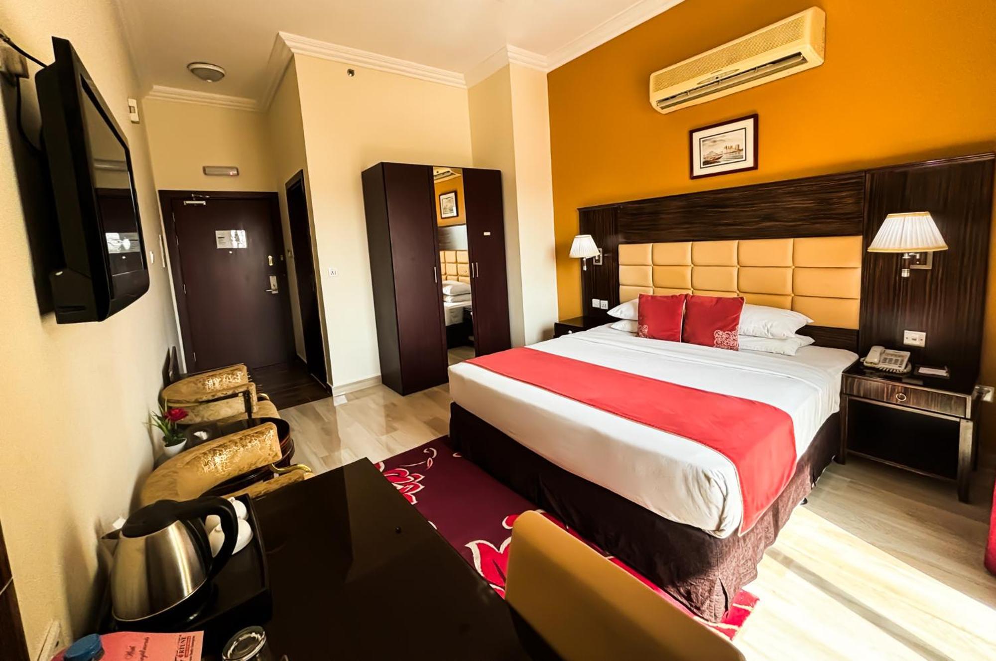 Fortune Hotel Deira Dubaj Zewnętrze zdjęcie